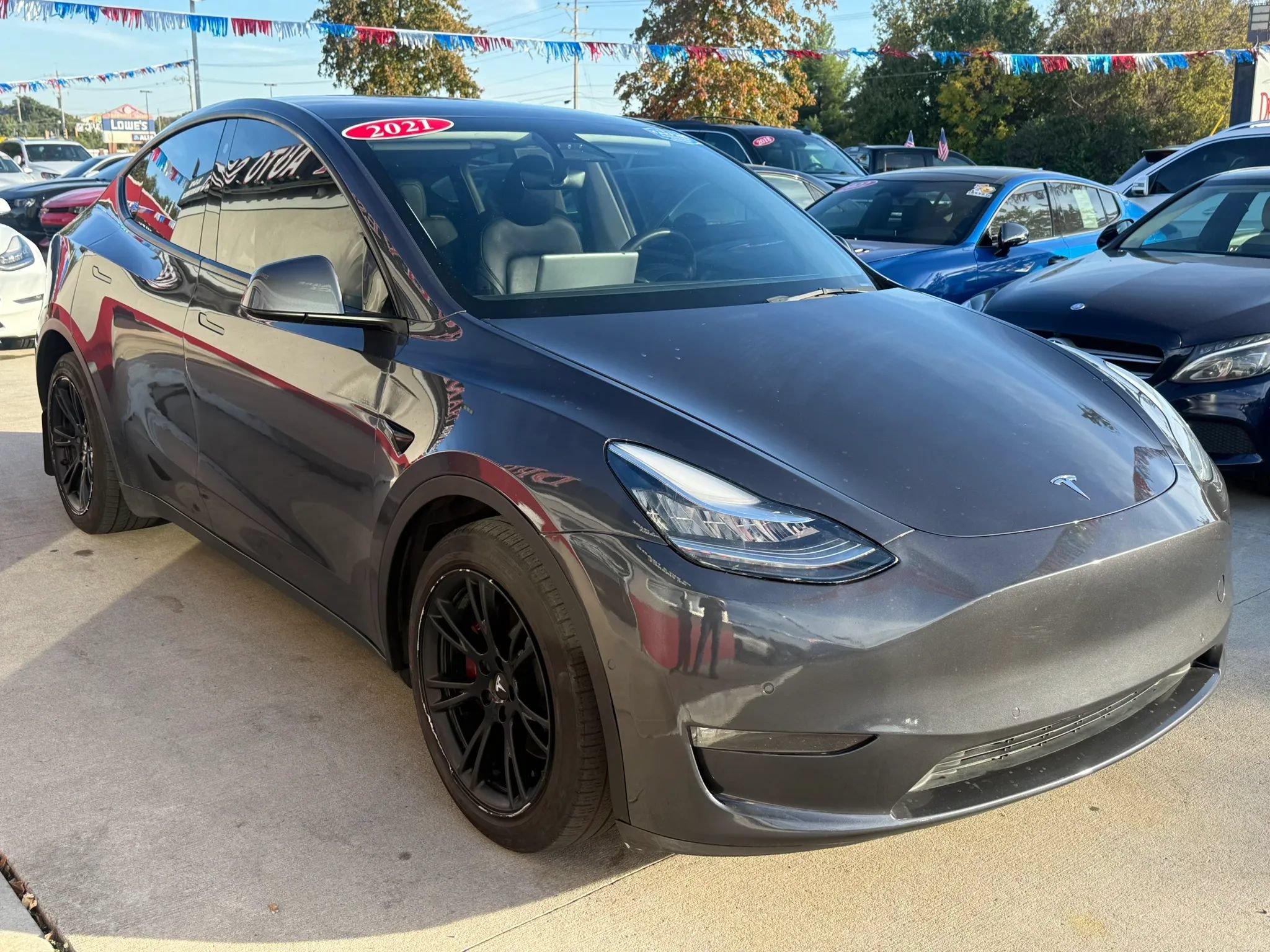 Used 2021 Tesla Model Y Long Range AWD/4WD image 2