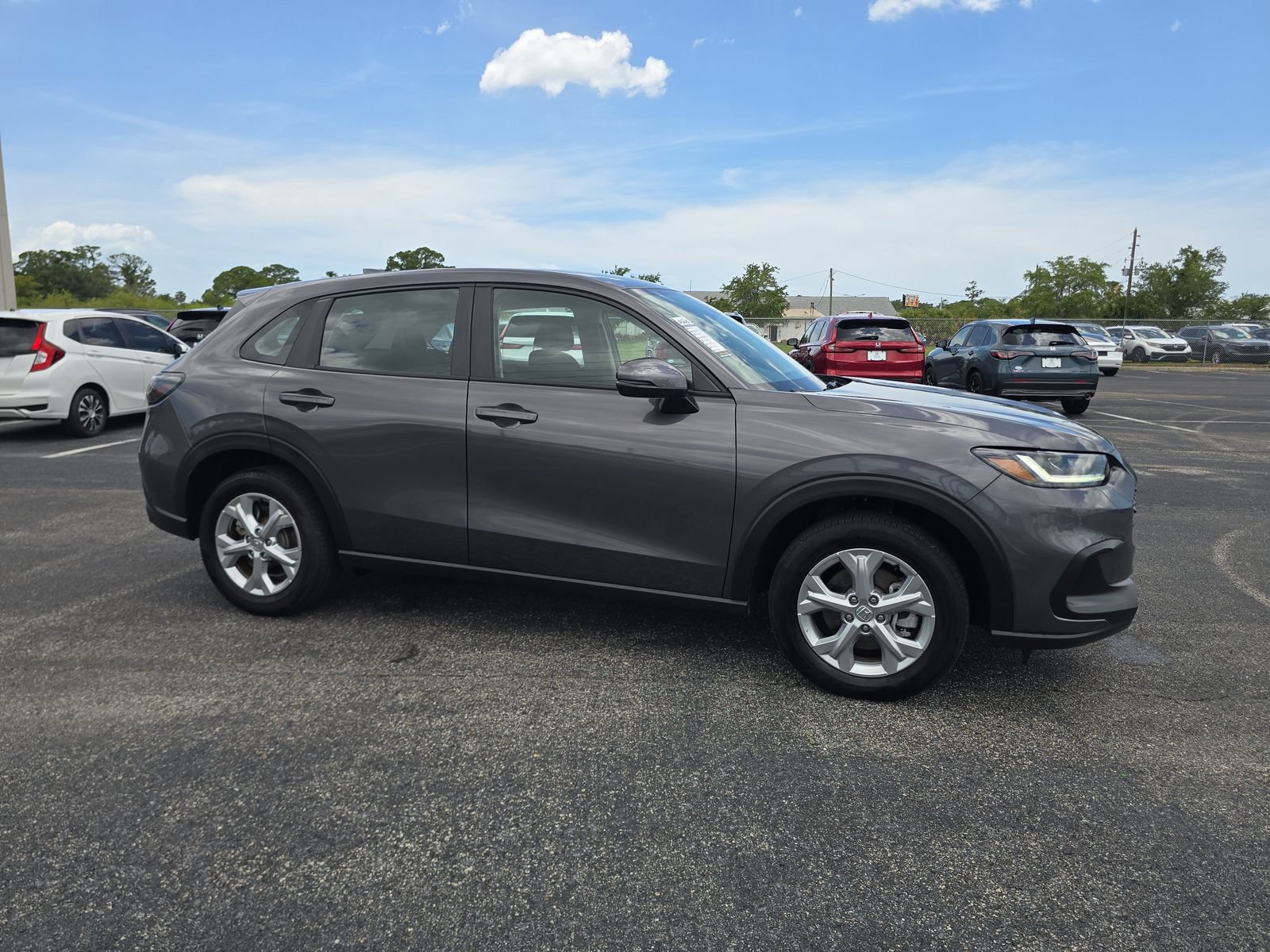 Certified 2025 Honda HR-V LX image 2