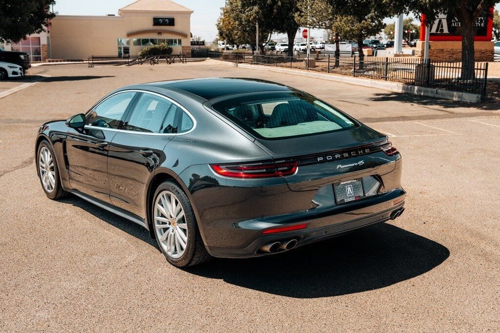 Used 2017 Porsche Panamera 4S AWD/4WD image 15