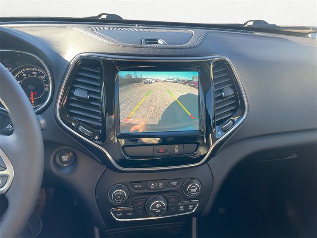 Used 2022 Jeep Cherokee Limited image 22