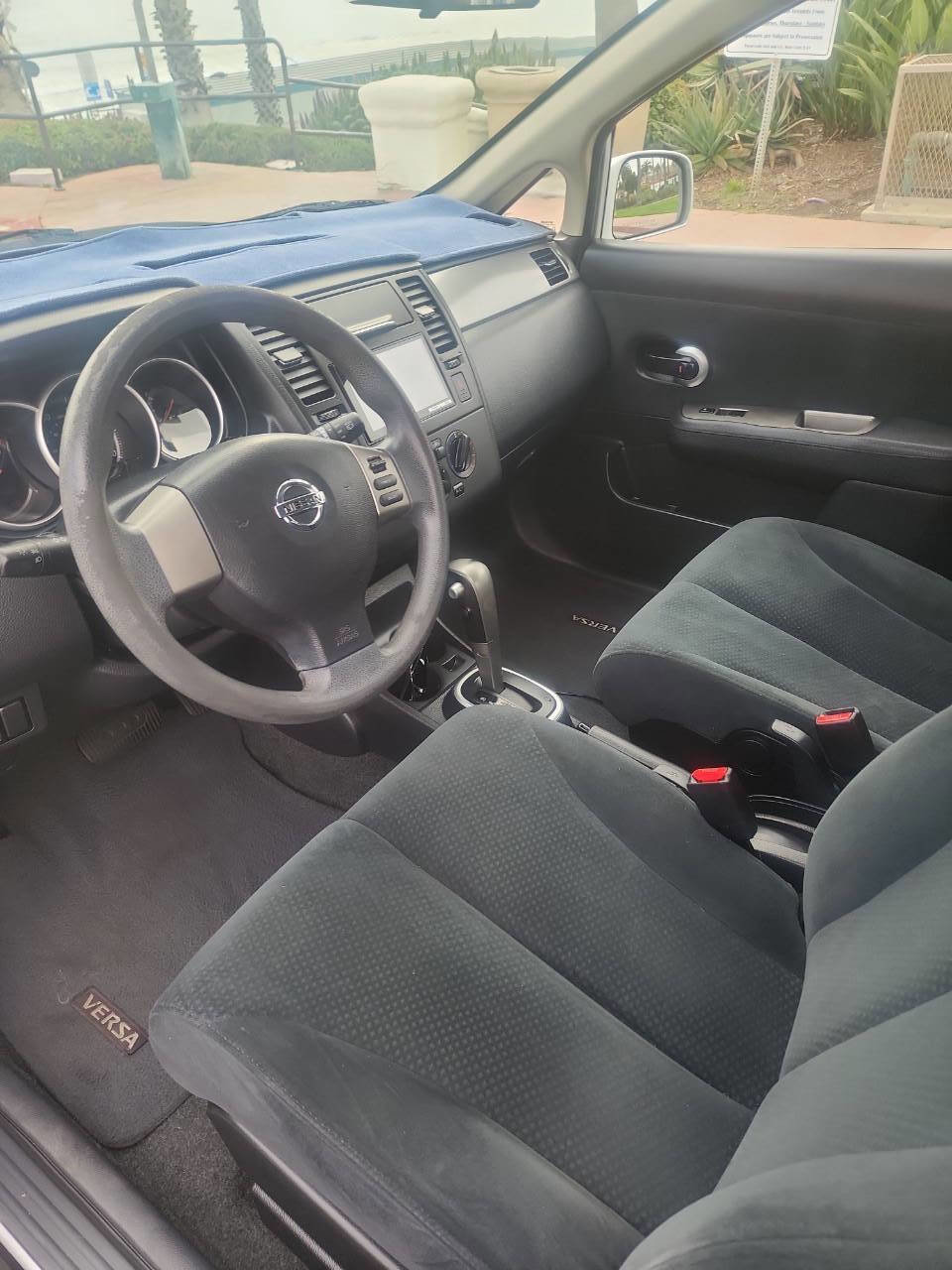 Used 2010 Nissan Versa 1.8 S w/ PWR Plus Pkg image 7