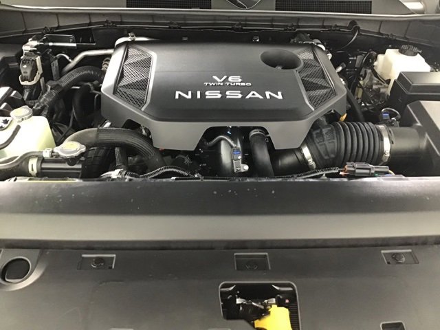Used 2025 Nissan Armada Platinum image 24