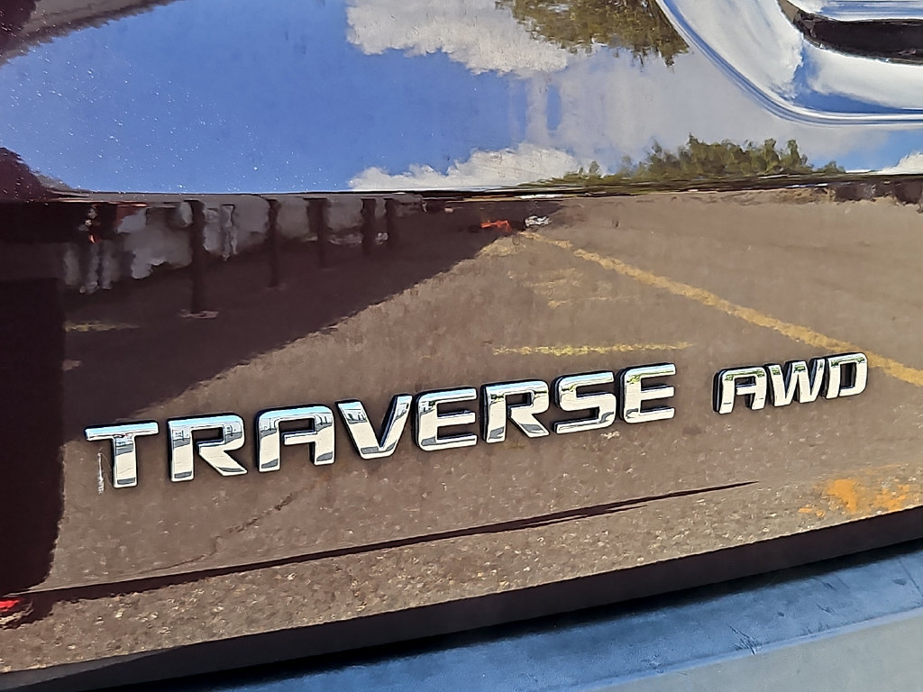 Used 2020 Chevrolet Traverse LT w/ LT Premium Package AWD/4WD image 36