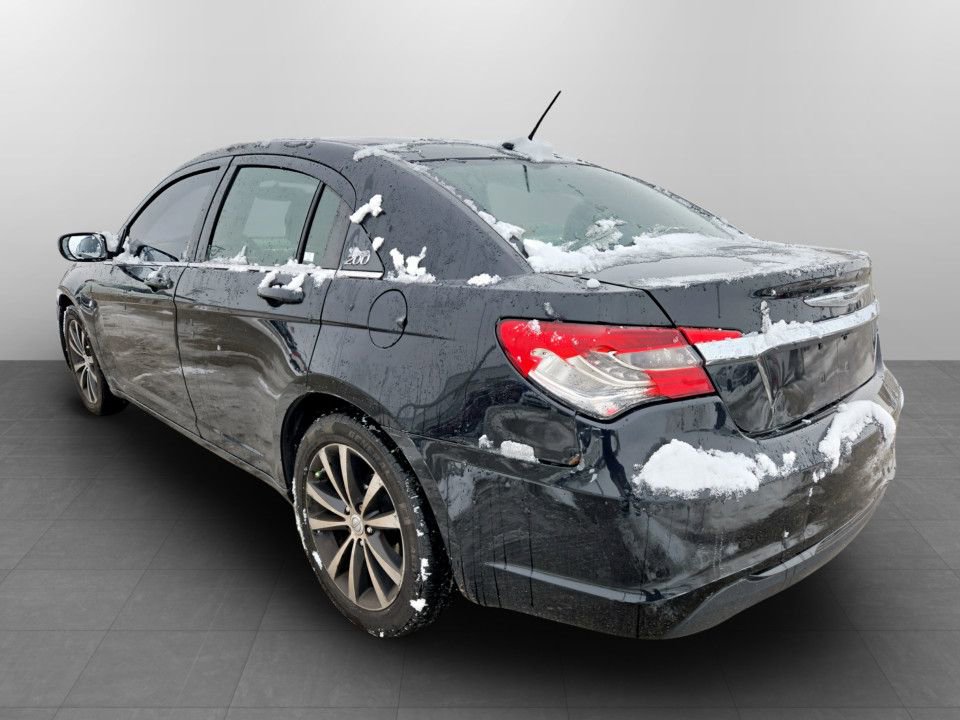 Used 2014 Chrysler 200 Touring w/ 200 S Group image 8