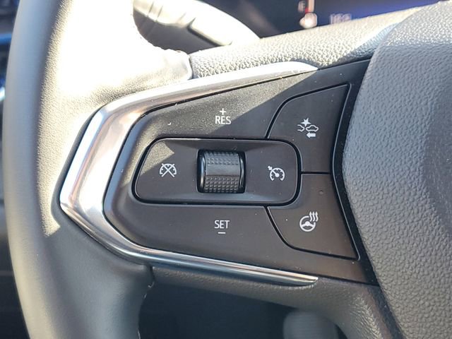 Used 2025 Chevrolet Trax LT w/ LT Convenience Package image 15