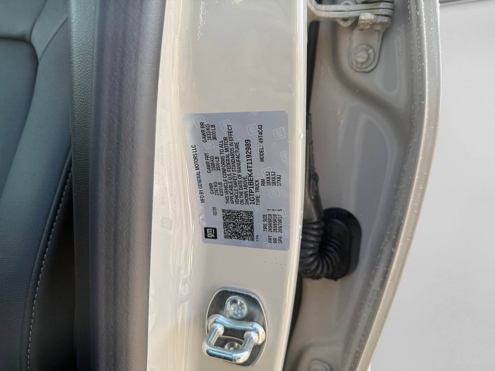 New 2026 GMC Canyon Elevation w/ Convenience Package image 28