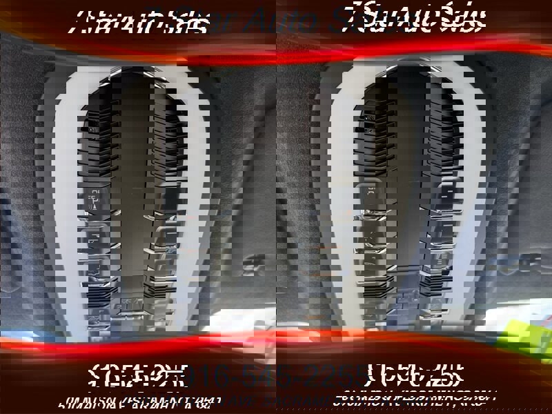 Used 2017 Porsche Macan Turbo image 11