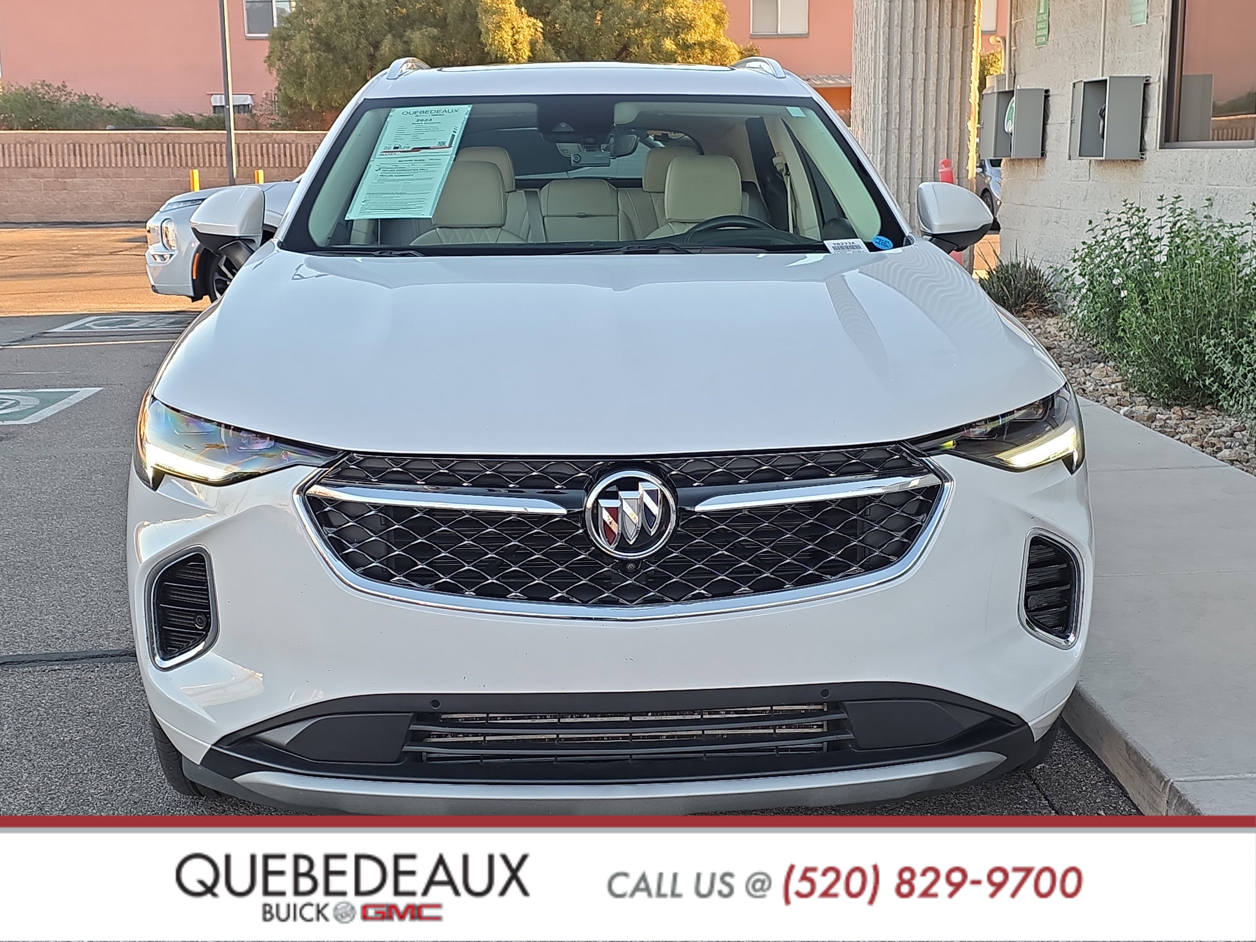 Used 2023 Buick Envision Avenir image 2