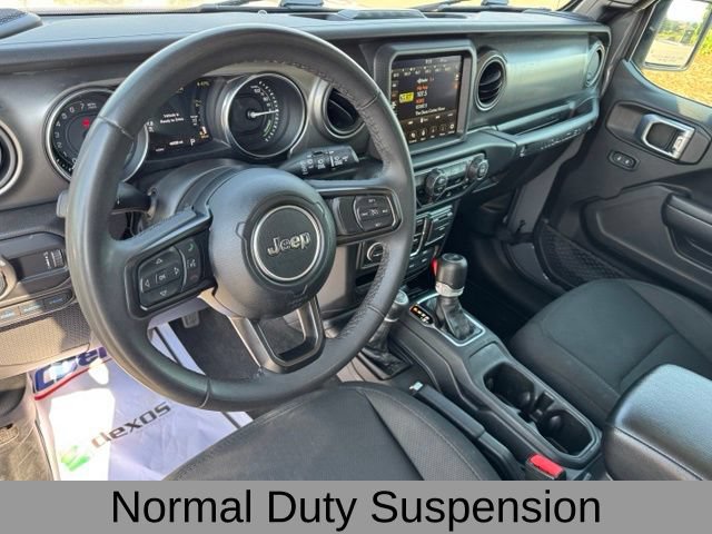 Certified 2023 Jeep Wrangler Unlimited AWD/4WD image 17