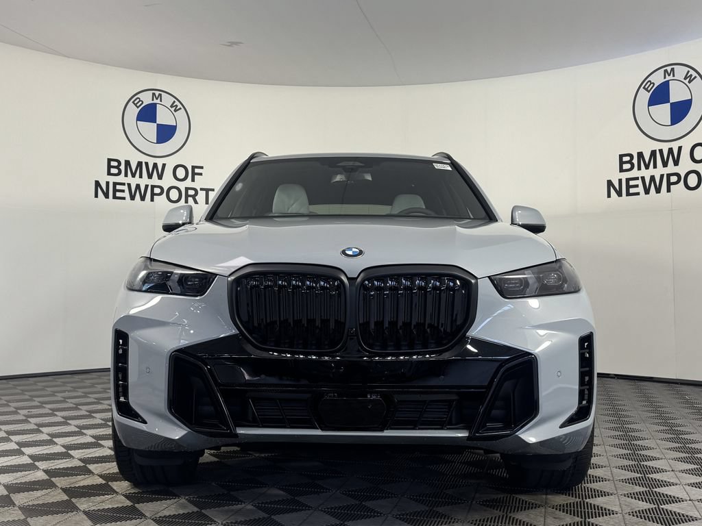 New 2026 BMW X5 xDrive40i w/ M Sport Package AWD/4WD image 4