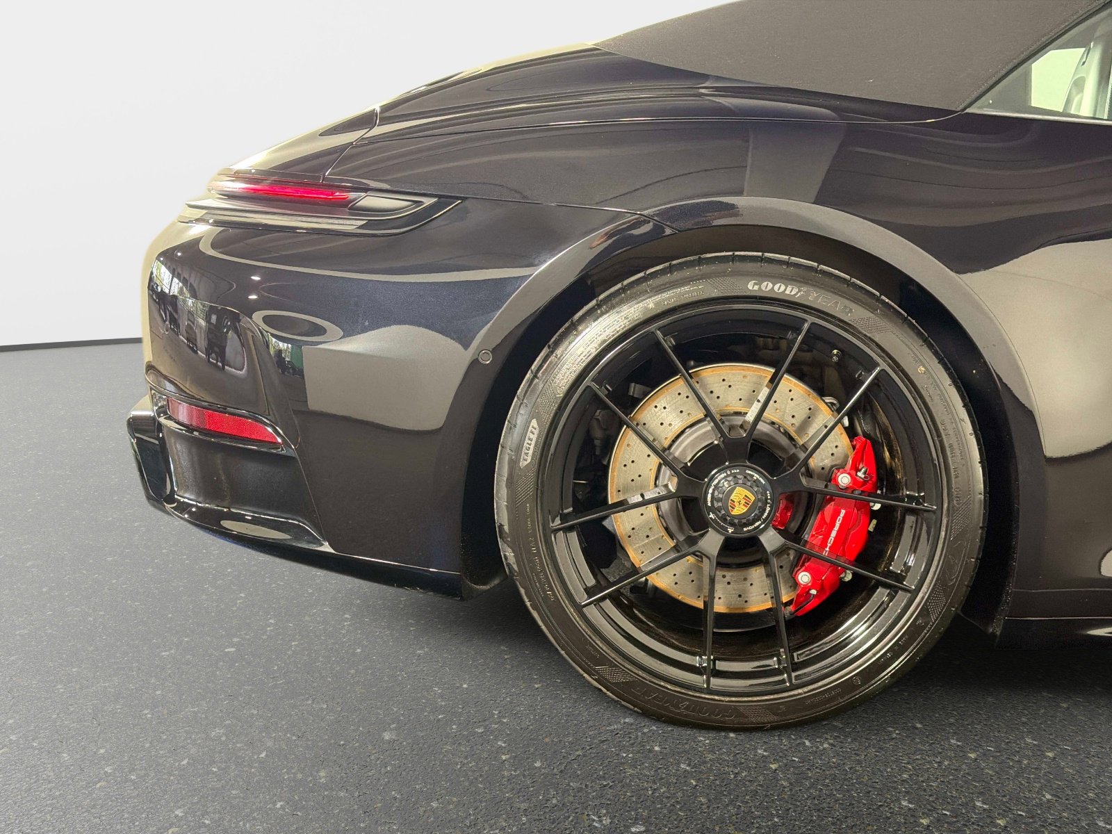 Used 2026 Porsche 911 Carrera 4 GTS AWD/4WD image 20