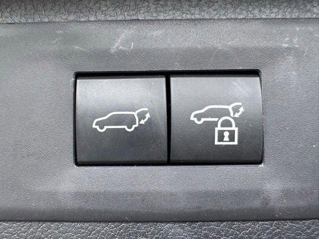 Used 2024 Toyota Grand Highlander AWD image 9