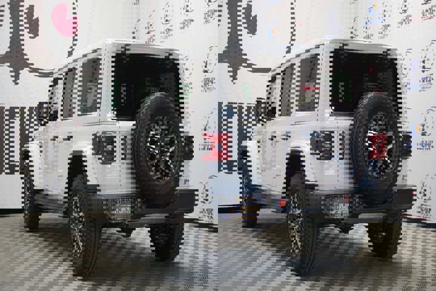 Used 2024 Jeep Wrangler Sahara w/ Safety Group image 4