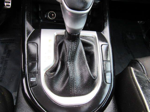 Used 2022 Kia Forte GT-Line w/ GT-Line Premium Package image 30