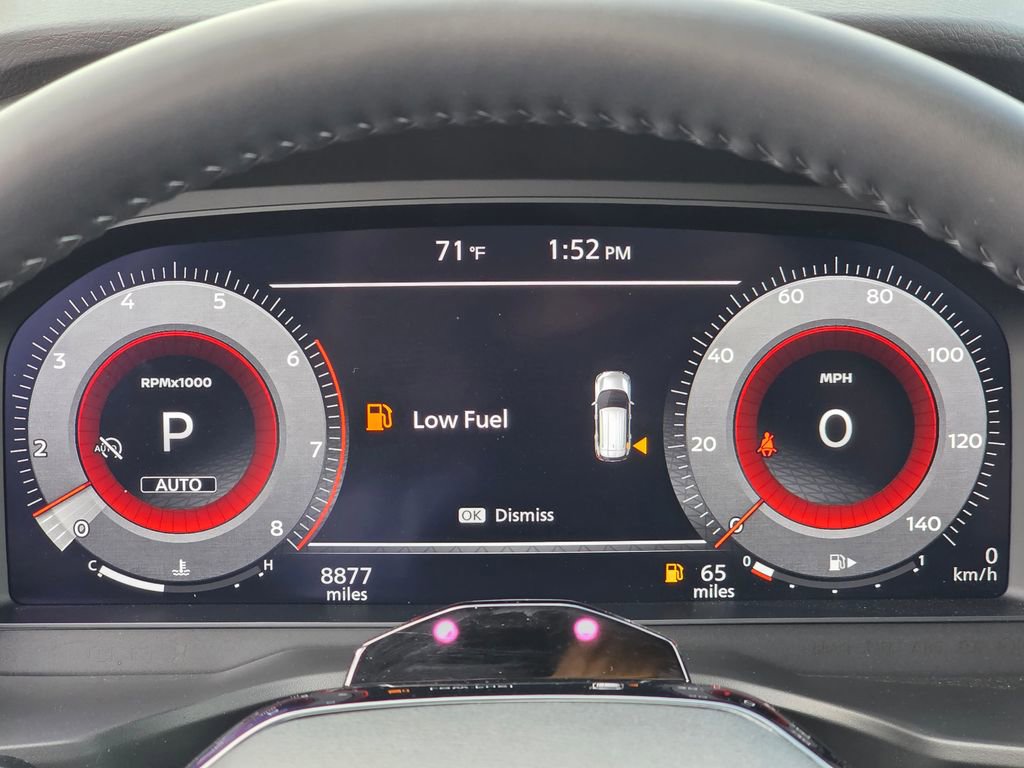 Used 2025 Nissan Rogue SL w/ Tech Package image 19