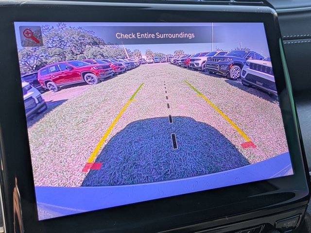 New 2025 Jeep Grand Cherokee L Limited w/ Black Appearance Package image 19