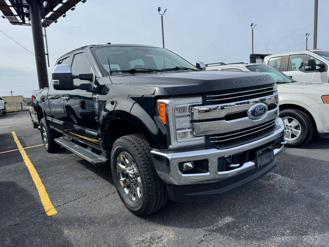 Used 2018 Ford F250 Lariat w/ Lariat Ultimate Package image 6