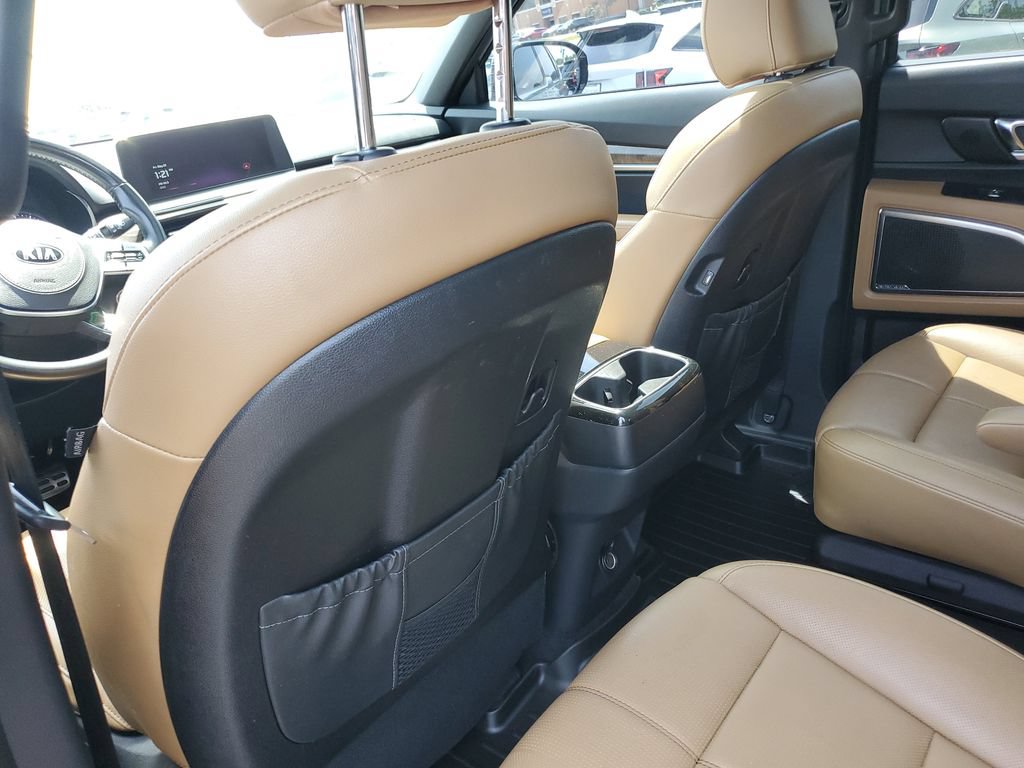 Used 2021 Kia Telluride SX w/ Towing Package FWD image 15