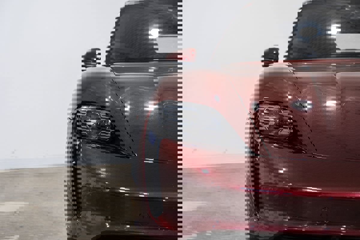 Used 2021 Porsche Taycan 4S w/ Premium Package image 46