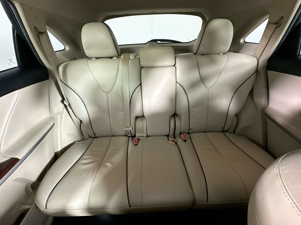 Used 2011 Toyota Venza w/ Leather Pkg FWD image 13
