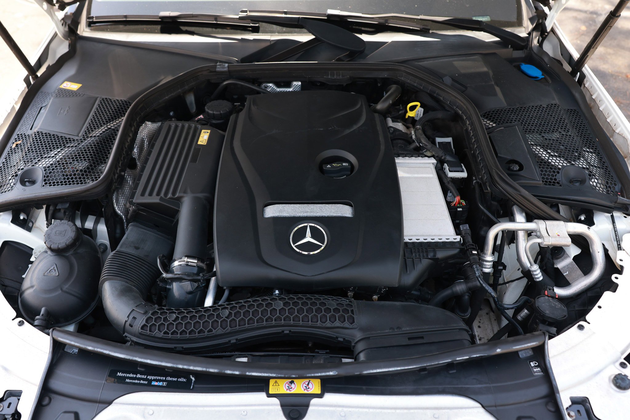Used 2016 Mercedes-Benz C 300 4MATIC Sedan image 52