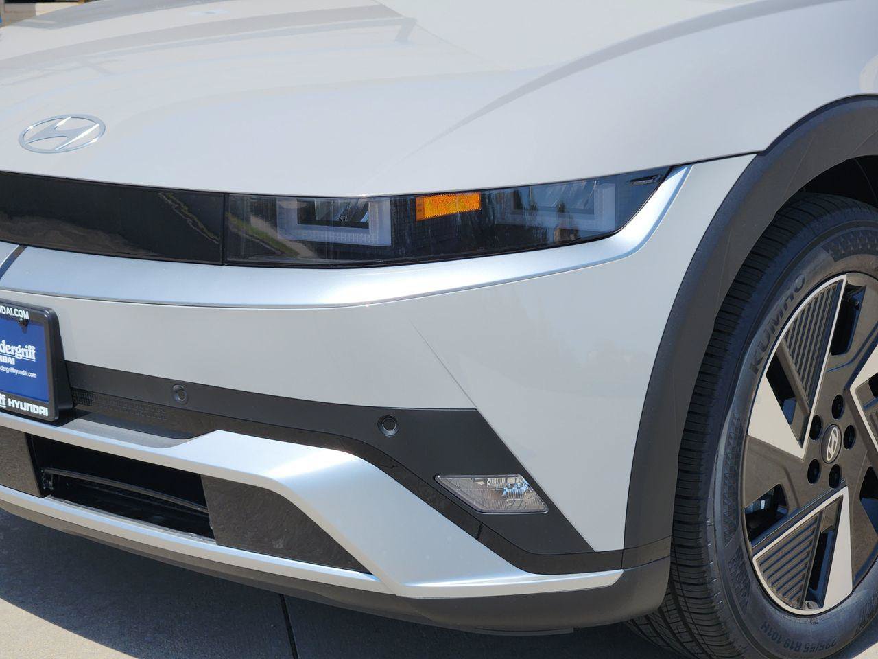 New 2027 Hyundai Ioniq 5 SE RWD image 6
