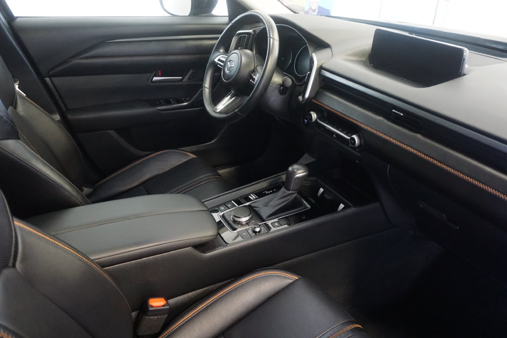 Used 2025 MAZDA CX-50 AWD 2.5 Hybrid w/ Premium Pkg image 28