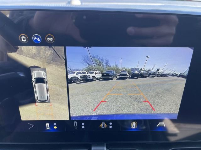 New 2026 Chevrolet Equinox LT w/ Convenience Package II image 17