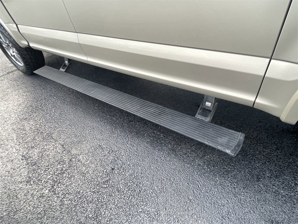 Used 2018 Ford F150 Lariat w/ Equipment Group 501A Mid image 36