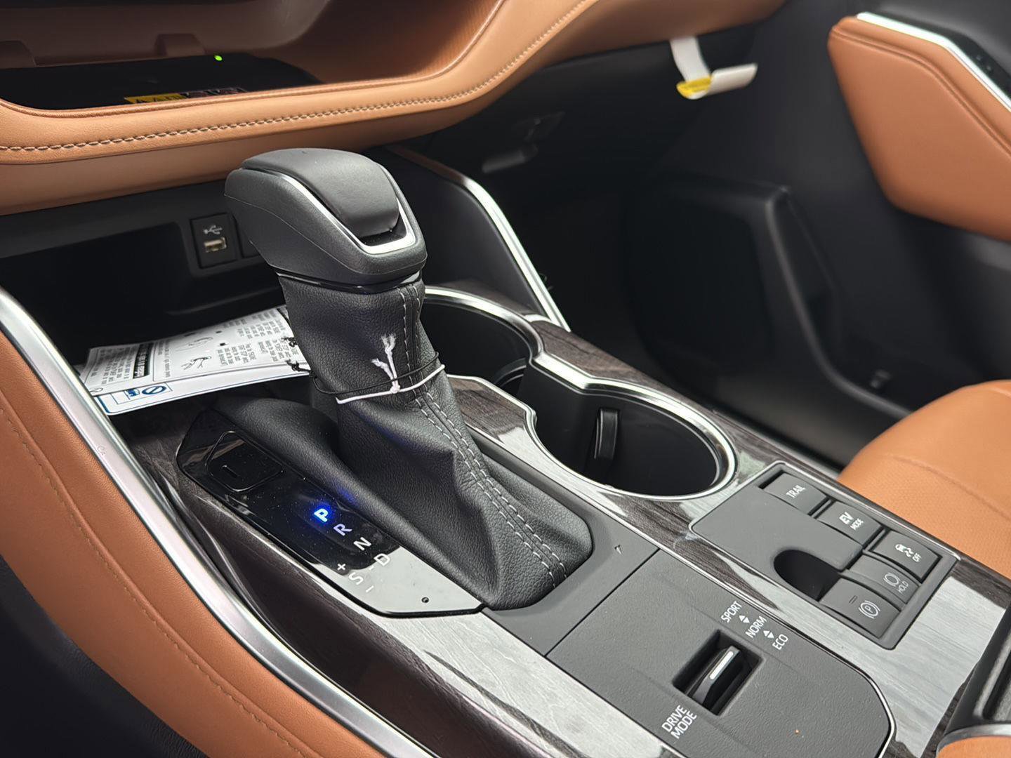 New 2026 Toyota Highlander Platinum image 26