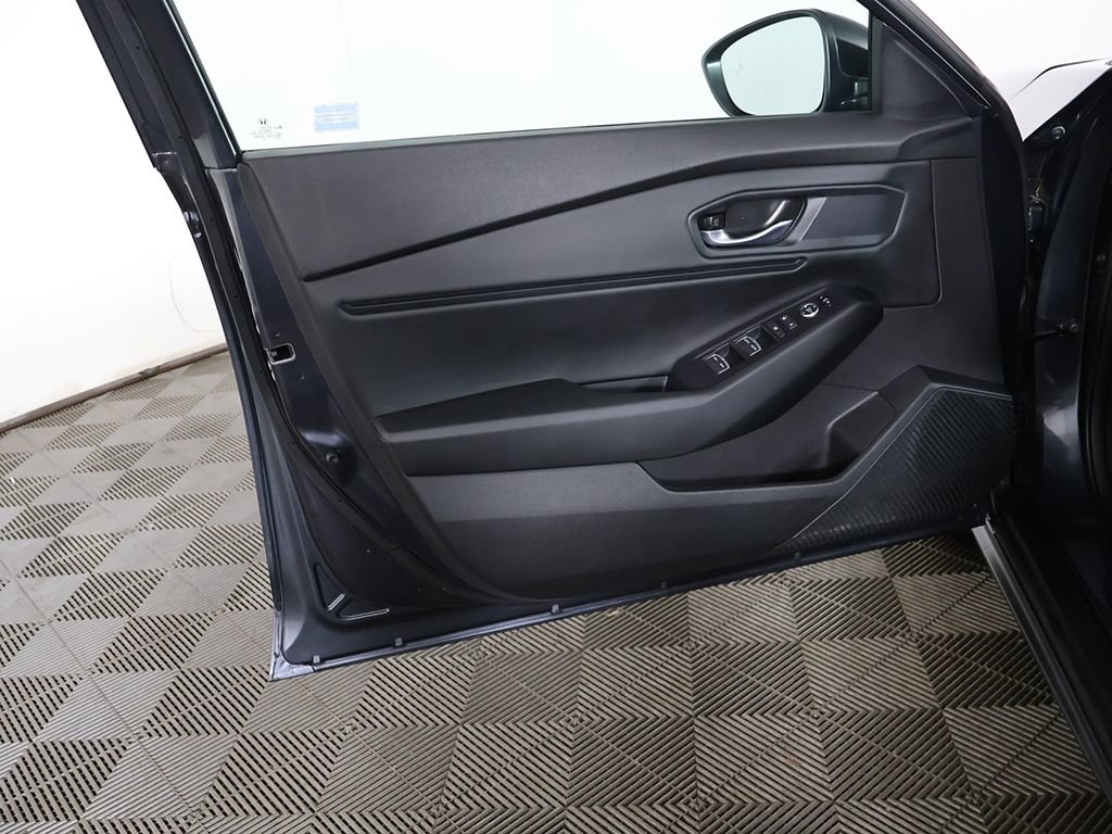Used 2025 Honda Accord SE image 20