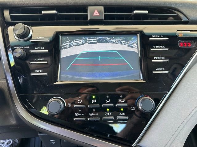 Used 2018 Toyota Camry LE FWD image 16