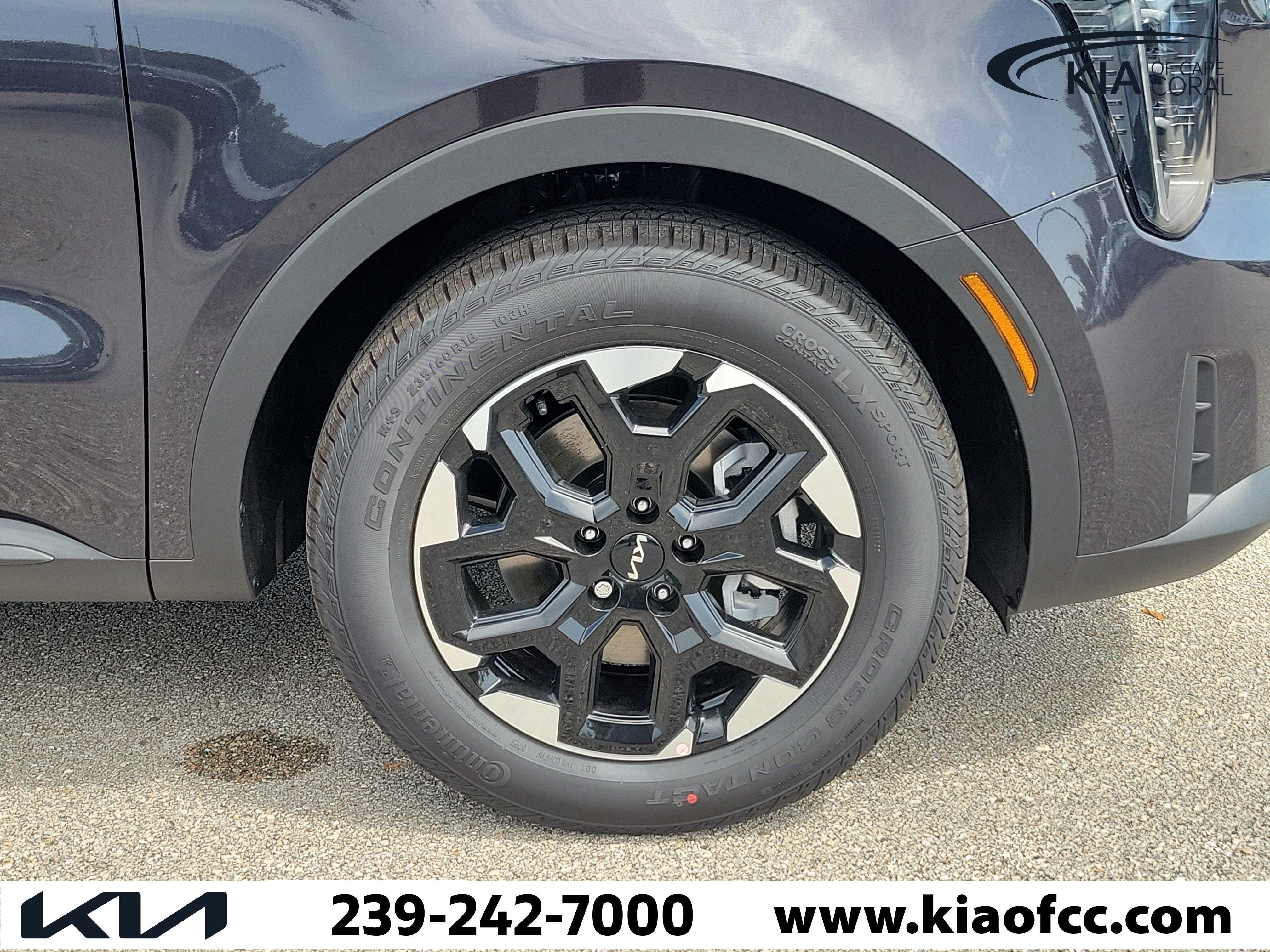New 2026 Kia Sorento S w/ S Panoramic Sunroof Package FWD image 7