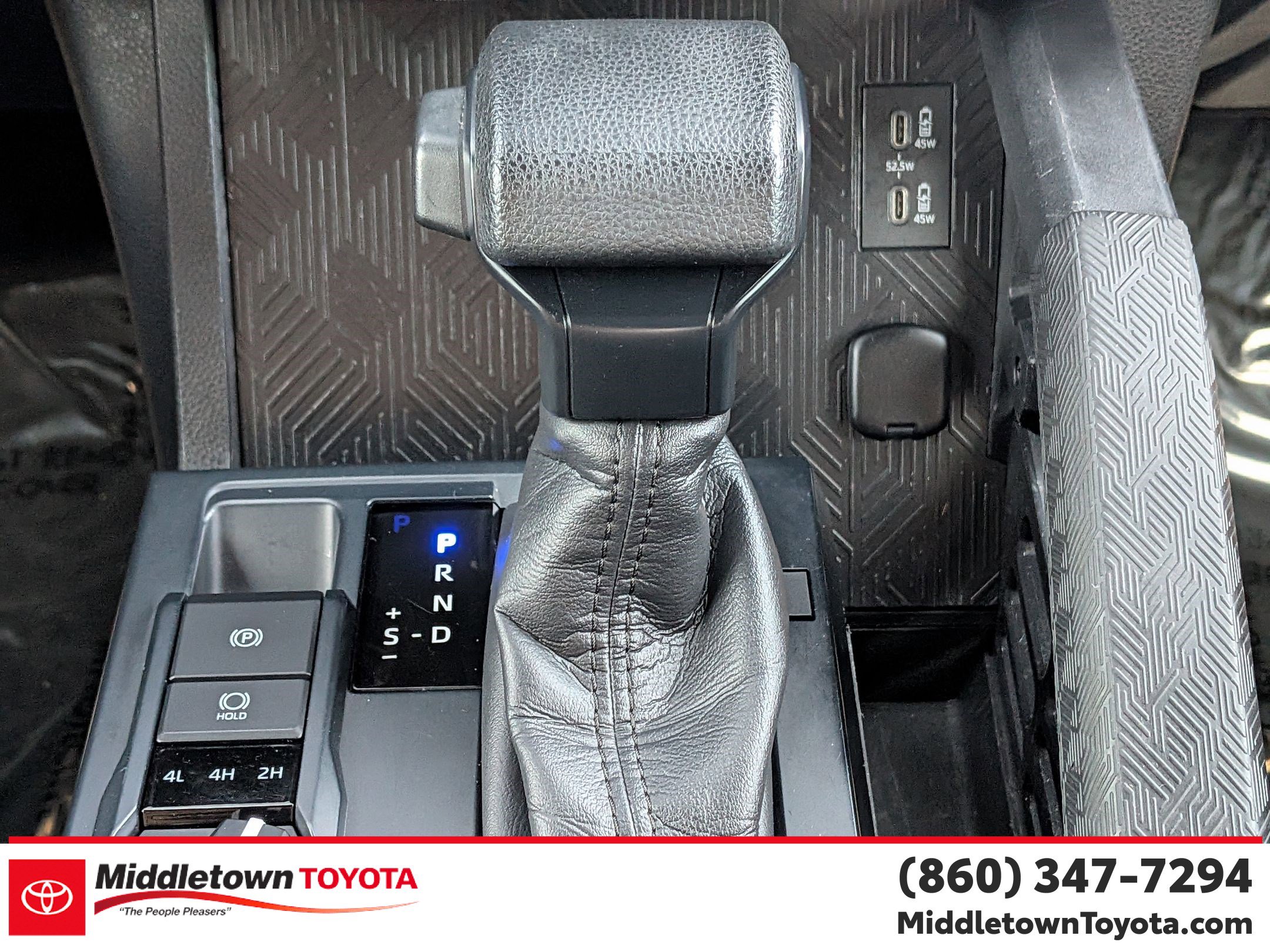 Certified 2024 Toyota Tacoma SR5 AWD/4WD image 27