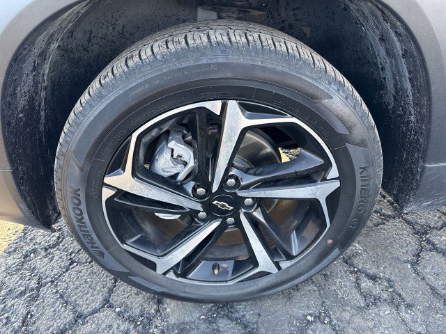 Certified 2022 Chevrolet TrailBlazer RS w/ Sun and Liftgate Package image 19