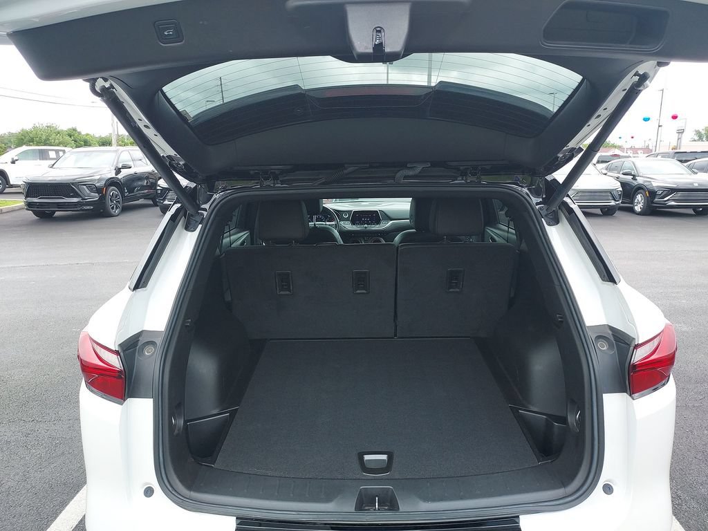 Used 2022 Chevrolet Blazer RS w/ Enhanced Convenience Package FWD image 29