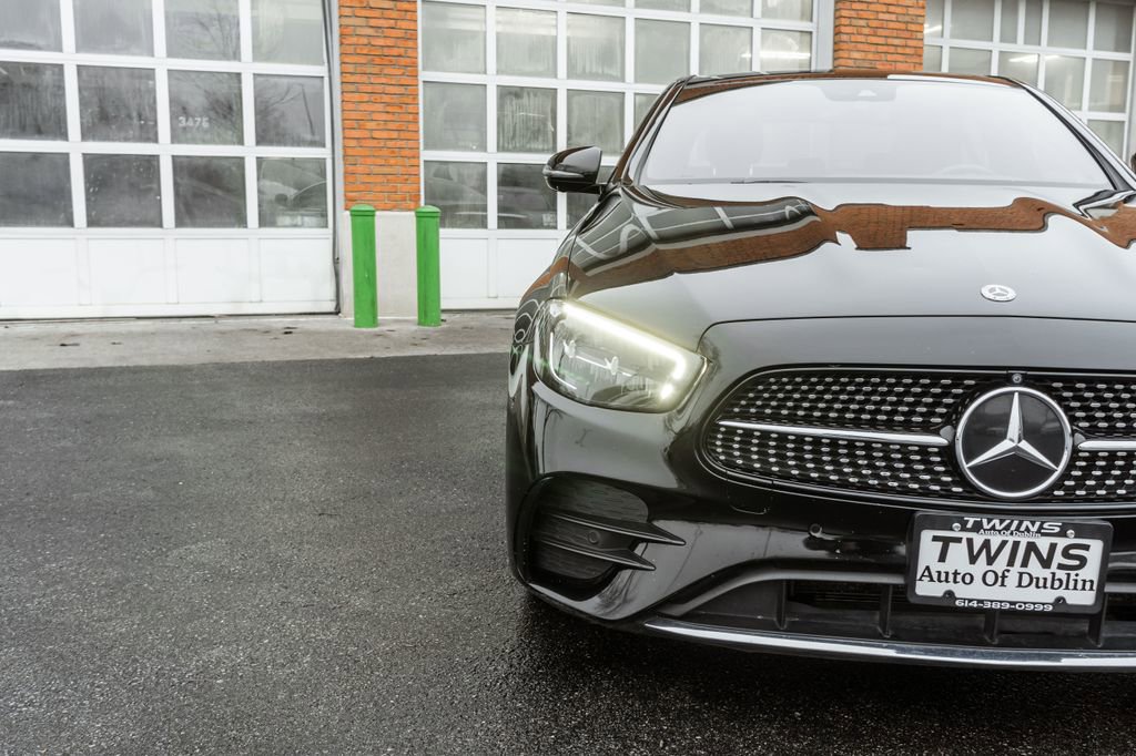 Used 2021 Mercedes-Benz E 350 4MATIC Sedan image 40