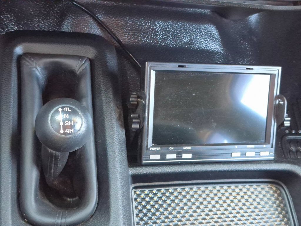 Used 2022 RAM 3500 Tradesman w/ Chrome Appearance Group AWD/4WD image 17