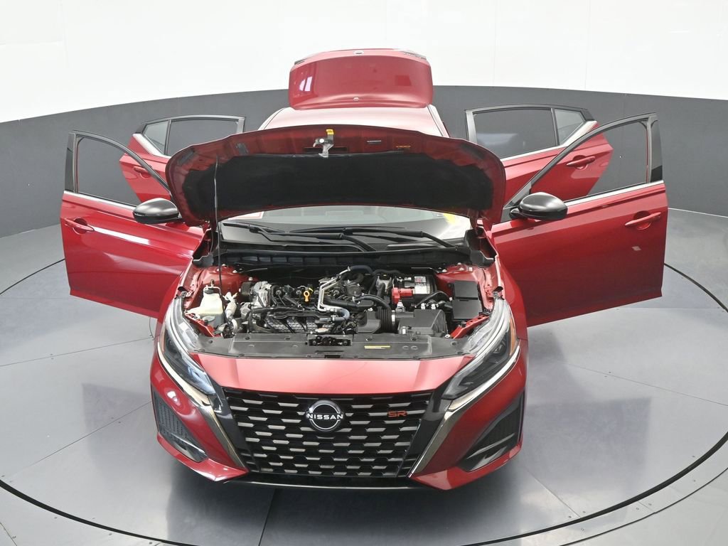 Used 2024 Nissan Altima 2.5 SR image 70