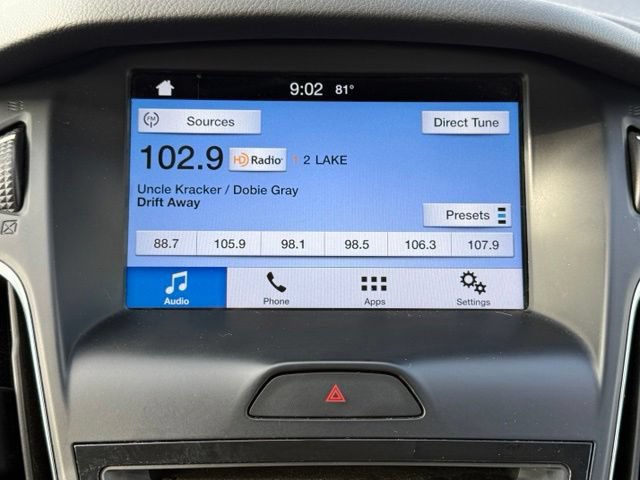 Used 2016 Ford Focus Titanium FWD image 21