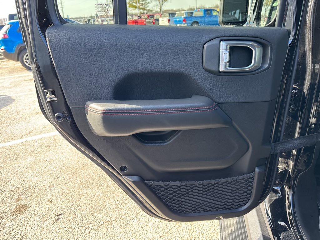 Used 2024 Jeep Wrangler Unlimited Rubicon image 44