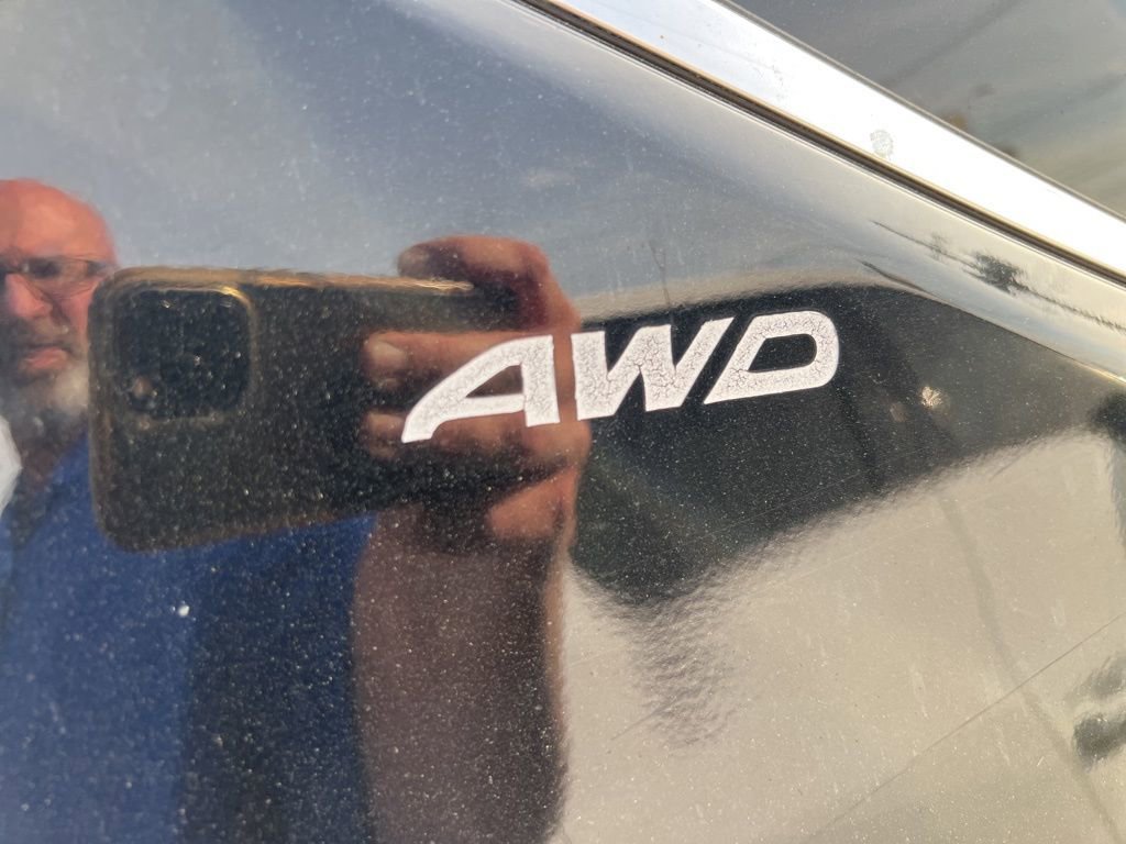 Used 2015 Nissan Rogue SL image 21