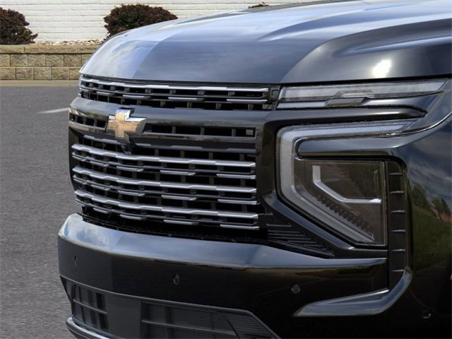 New 2025 Chevrolet Suburban High Country image 13