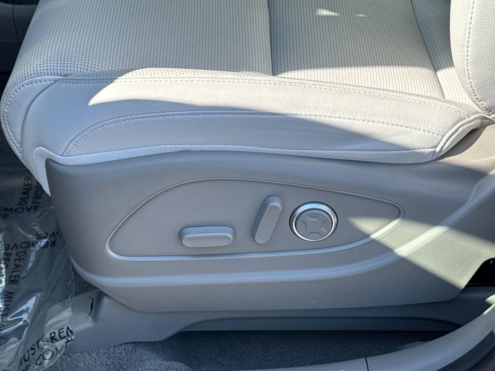 Certified 2026 Hyundai Palisade Limited AWD/4WD image 14
