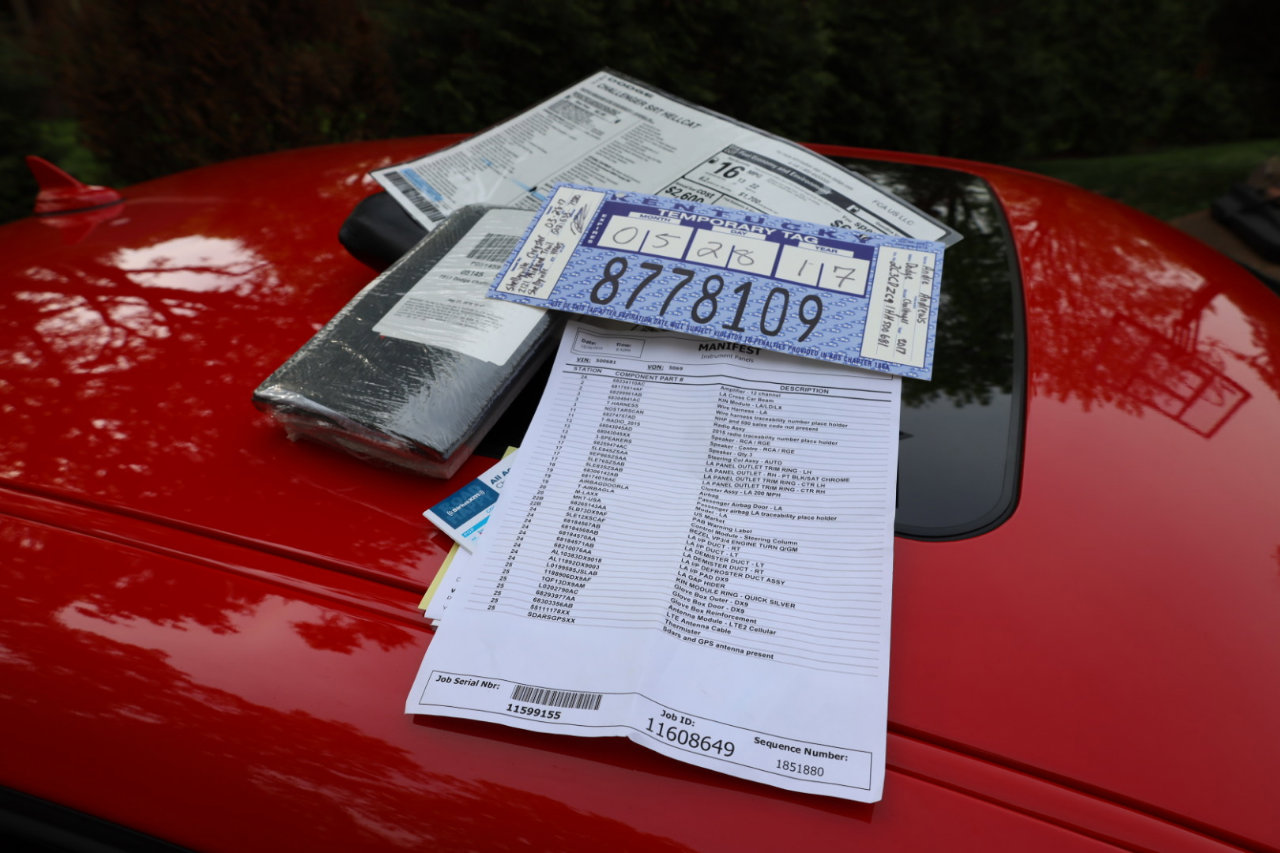 Used 2017 Dodge Challenger SRT Hellcat image 12