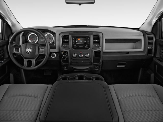 Used 2025 RAM 1500 Tradesman AWD/4WD image 3