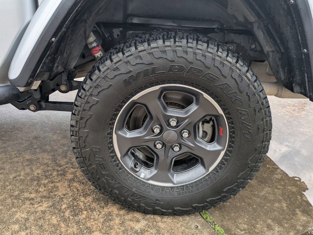 Used 2022 Jeep Gladiator Rubicon w/ LED Lighting Group AWD/4WD image 8