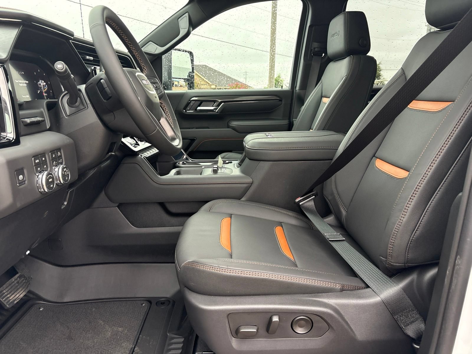 New 2026 GMC Sierra 2500 AT4 w/ AT4 Premium Plus Package AWD/4WD image 16
