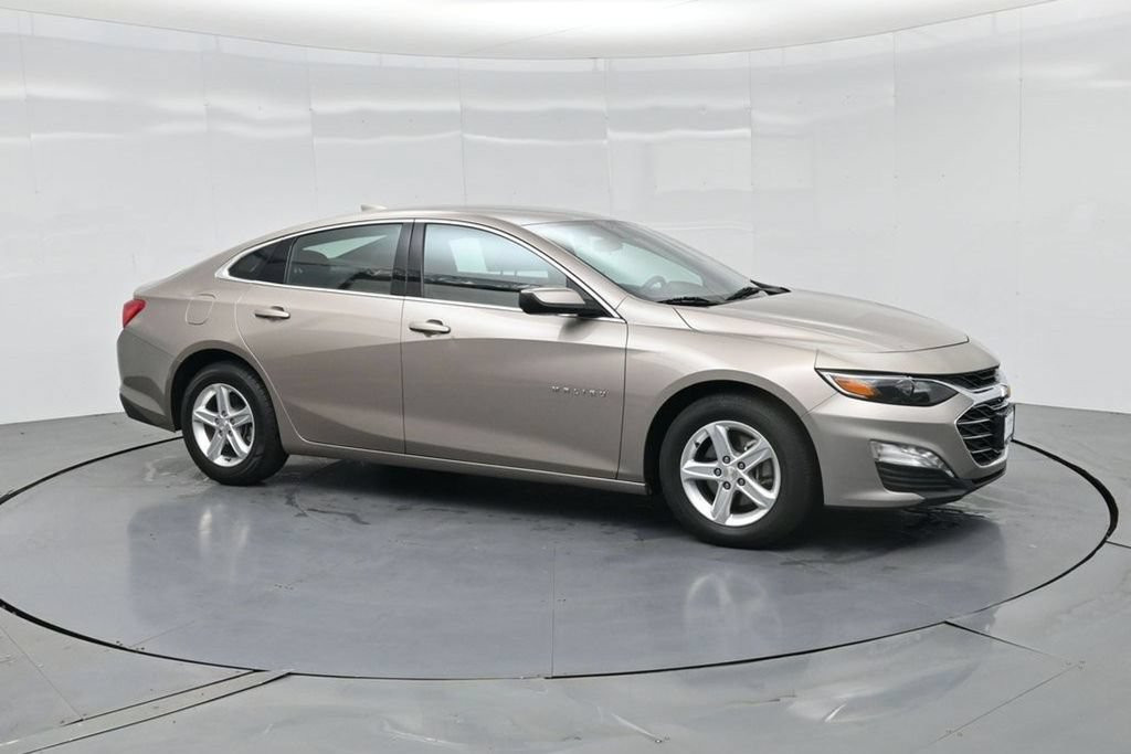 Used 2023 Chevrolet Malibu LT FWD image 27