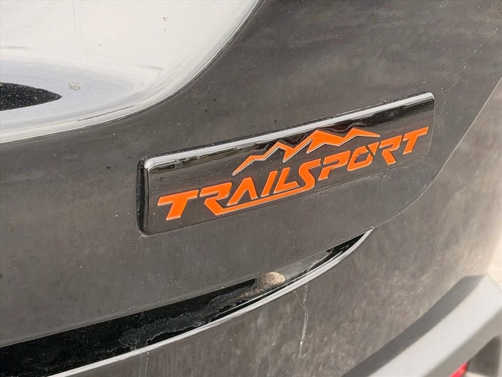 Used 2025 Honda Pilot TrailSport image 31
